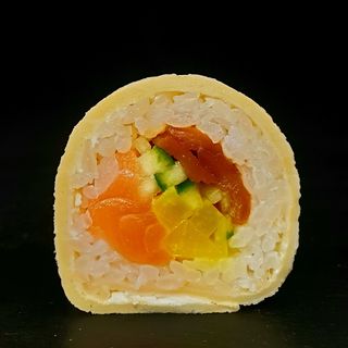 Tamago z surowym łodosiem 