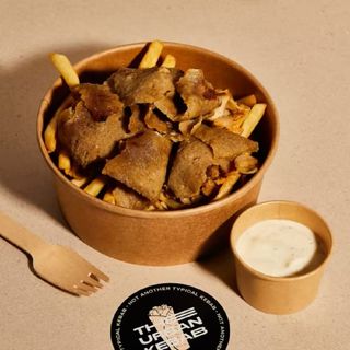 PLATO Kebaba de Ternera con patatas