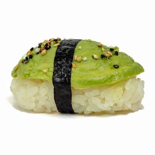 Nigiri z awokado