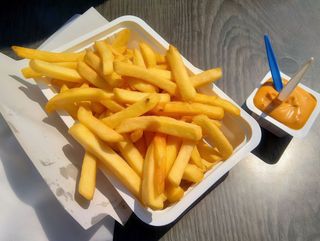 Patatine fritte medie