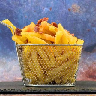 Patatine Fritte, Cheddar e Bacon 