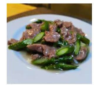 423. Manzo con asparagi