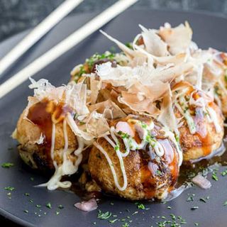 7. Takoyaki - 4 pezzi