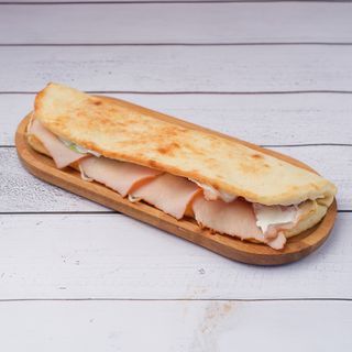 Sendvič sa pečenicom