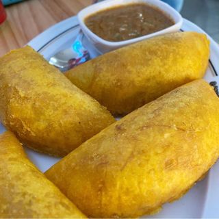 Ración De 6 Empanadas Colombianas