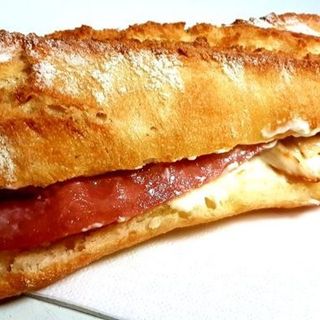 Bocadillo de pepperoni