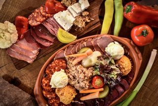 Перова закуска за 2 особе