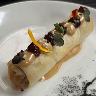 Rollito crujiente de carrillada ibérica