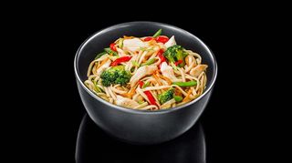 Локшина удон з куркою