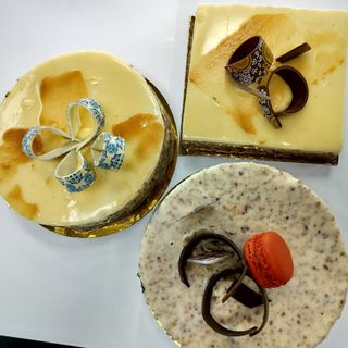 Entremet mousse glacée vanille (500g entre 4 et 5 pers.)