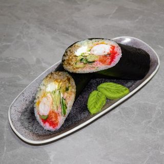 Суші шаурма лосось креветка