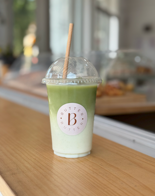 Iced matcha latte