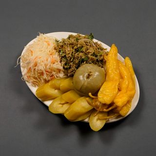 მჟავის ასორტი