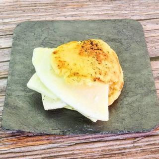 Arepa De Queso De Mano