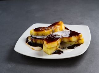 Ananas la grătar cu sos caramelizat