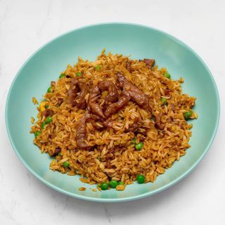 Yakimeshi con ternera