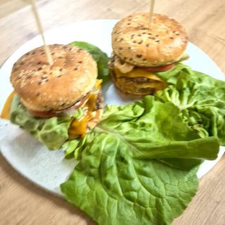 Double smash burger 