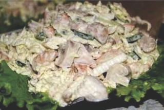 ქათმის სალათი სოკოთი