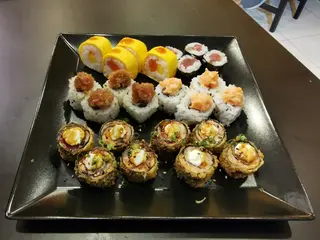 MENU M 4 (24 UNI)