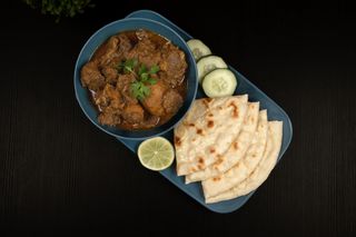 Cerneiro com Naan / Mutton kosha with Naan