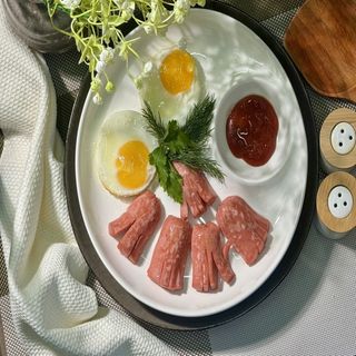 Яичница с сардельками
