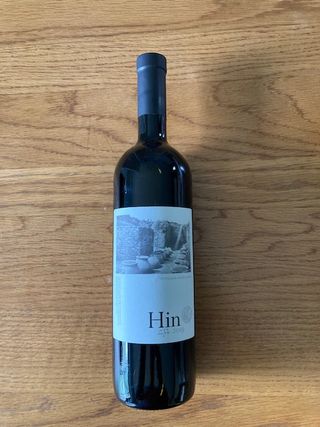 Գինի <<Հին>>կարմիր կ/ք  0.75լ  , , հատ