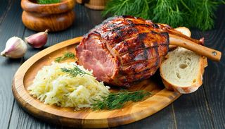 Ciolan afumat cu varza