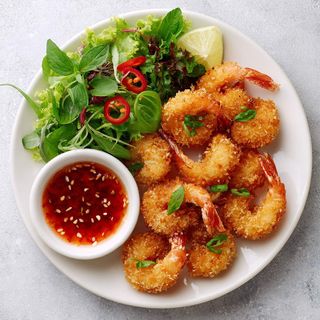 Krewetki koktajlowe z grzybami