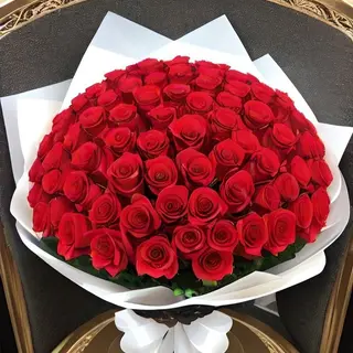 60 Roses rouges amour