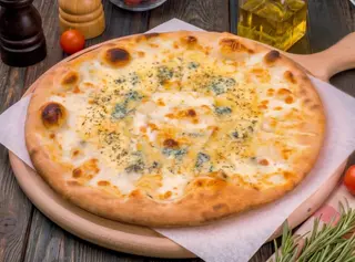 Pizza Quattro Formaggi