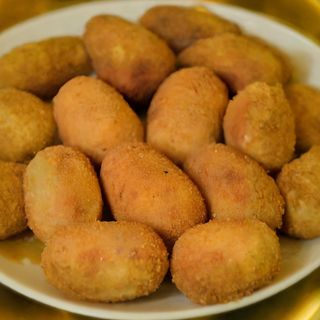 Croquetas De Pollo Con Patatas (6 Uds.)