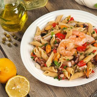 Penne cu fructe de mare