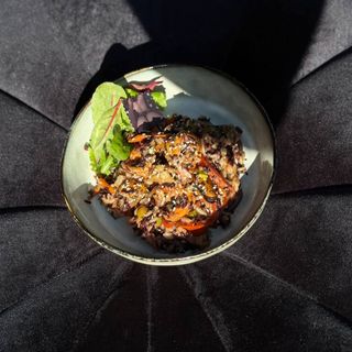 Теппан-які з морепродуктами (295г)