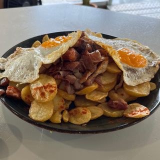3. Huevos Rotos Navarros