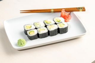 Raku Philadelphia avocado maki 8 pc/155 gr