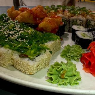 Азійська сімейка (36шм/1070г)