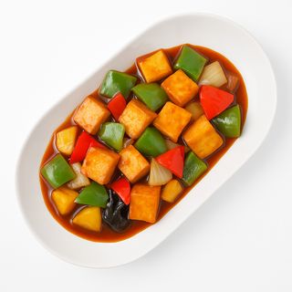 101. Tofu s povrćem na SZECHUAN način (ljuto)