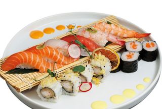 48. Sushi misto - 10 pezzi