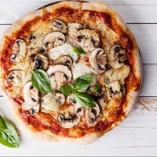 Pizza funghi