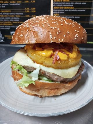 Hamburguesa Piña
