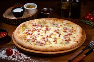 Pizza Carbonara  Ø 32cm