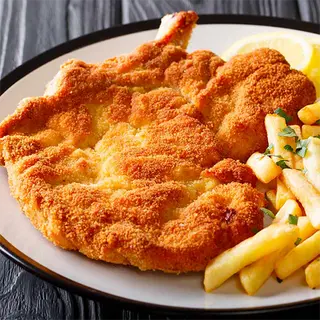 Escalope americano (entero) + patatas fritas caseras + ensalada LTC