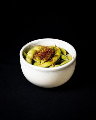 Salteado de edamames yakiniku