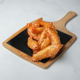 Pohovana piletina u susamu- slatko ljuta, velika porcija