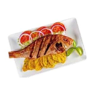 Pescado Frito Al Estilo Boca Chica Con Arroz blanco