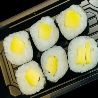 Maki de mango (6 pzs.)