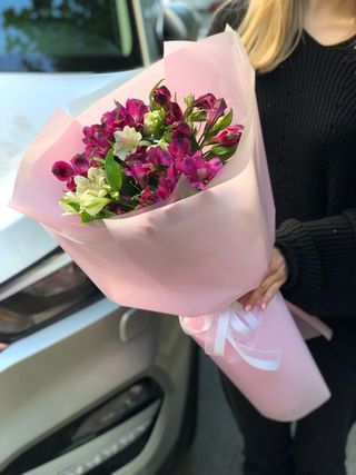 Букет 7 альстромерій