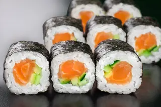 Лосось макі (110г)
