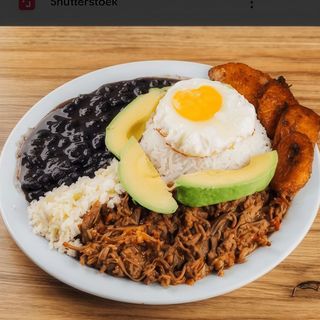 Menú 3 Pabellón Criollo