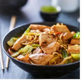 94. Yakisoba De Pollo TERIYAKI